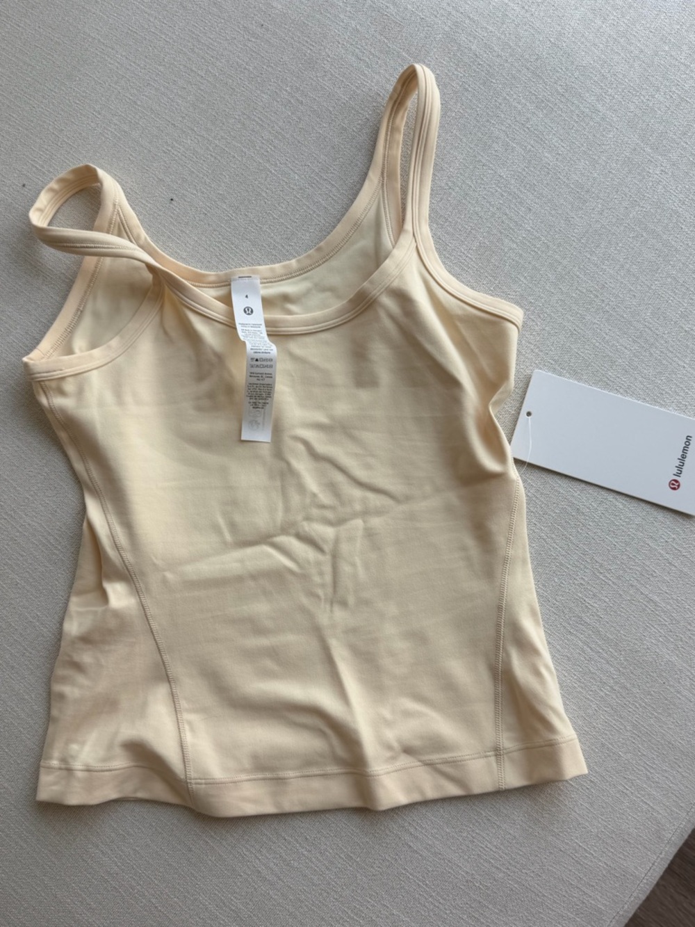 lululemon Butter cream align scoop waist length tank